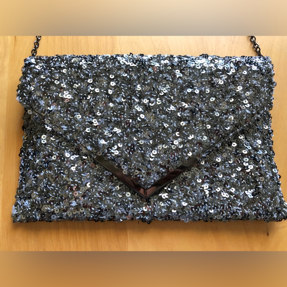 Urban Expressions Silver Clutch with Chain Strap